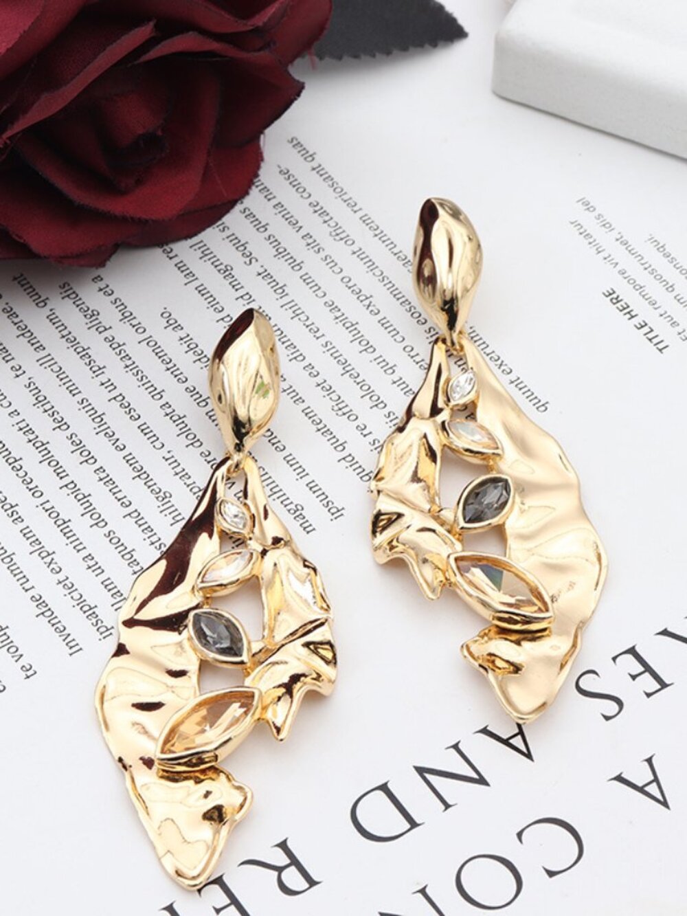 Alexis Bittar Leaf Openwork Stud Earrings - Picture 4 of 5